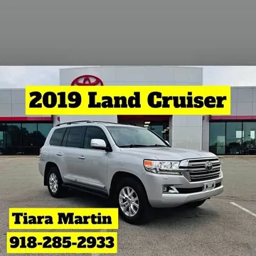 2019 Toyota Land Cruiser
