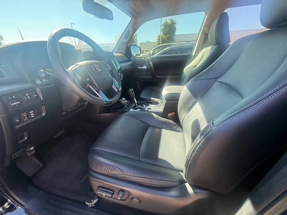 2019 Toyota Highlander - Image 7 of 10