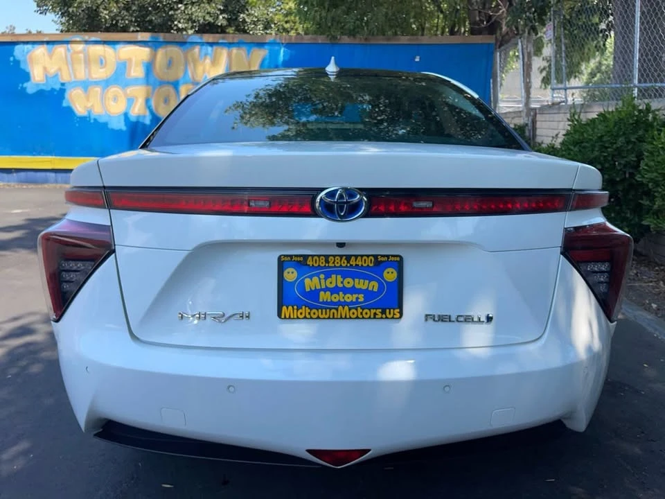 2019 Toyota Mirai - Image 15 of 20