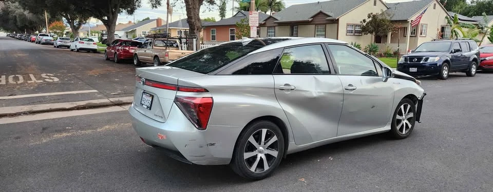2019 Toyota Mirai - Image 6 of 8