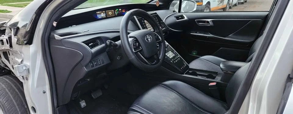 2019 Toyota Mirai - Image 8 of 8
