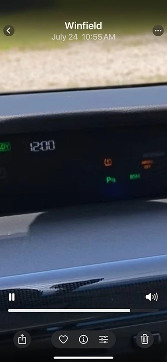 2019 Toyota Mirai - Image 15 of 20