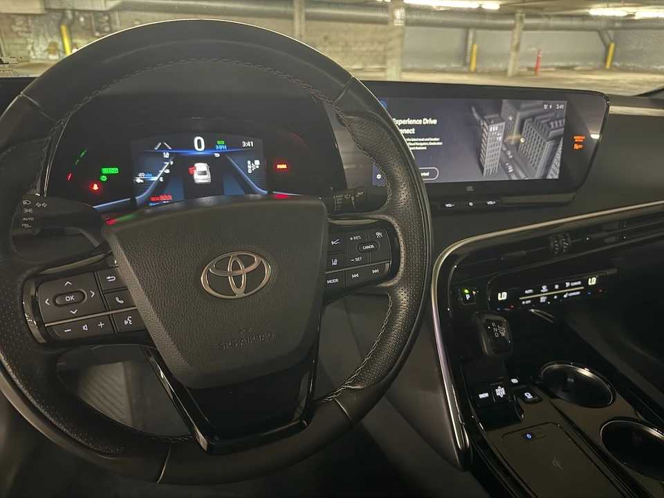 2019 Toyota Mirai - Image 11 of 13