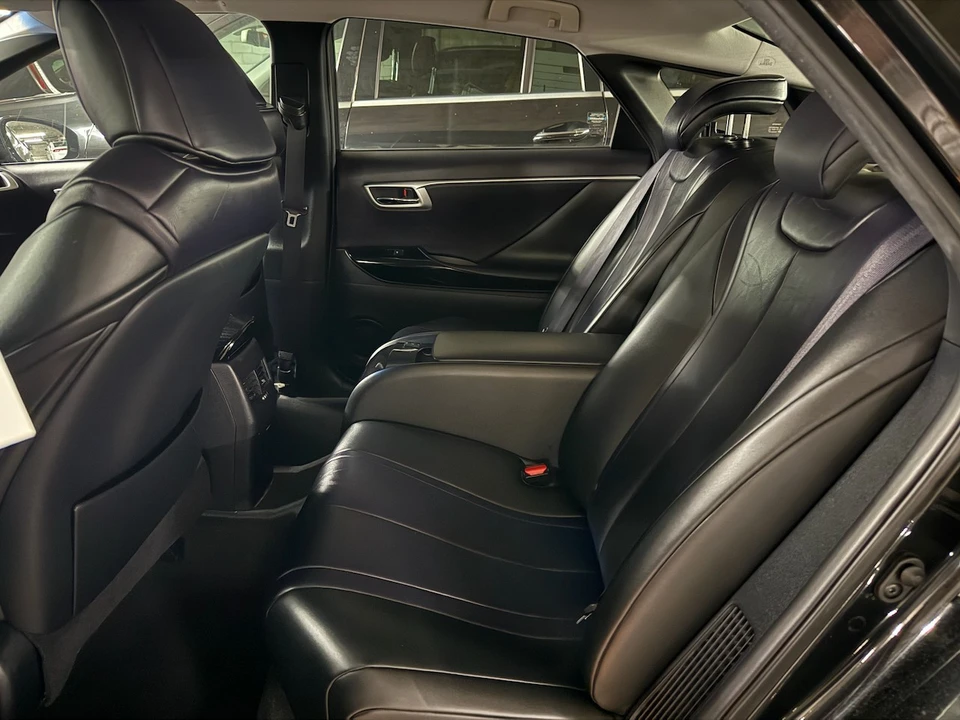2019 Toyota Mirai - Image 6 of 13