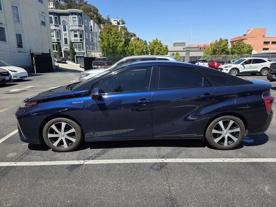 2019 Toyota Mirai - Image 4 of 4
