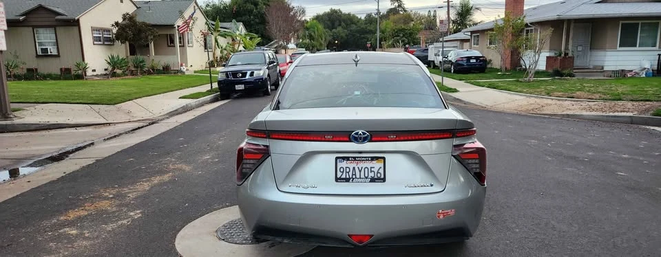 2019 Toyota Mirai - Image 5 of 8