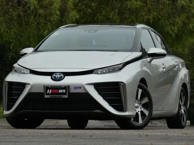 2019 Toyota Mirai - Image 2 of 21