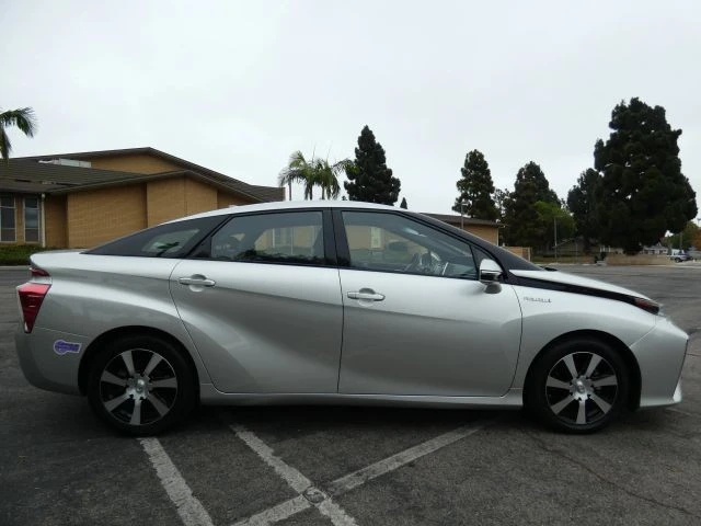 2019 Toyota Mirai - Image 4 of 21