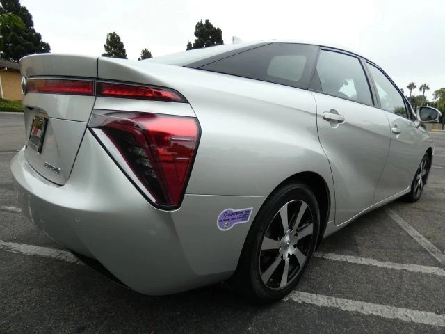2019 Toyota Mirai - Image 6 of 21