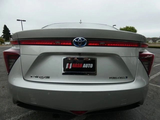 2019 Toyota Mirai - Image 9 of 21