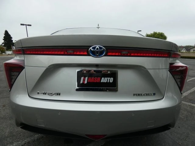 2019 Toyota Mirai - Image 8 of 21