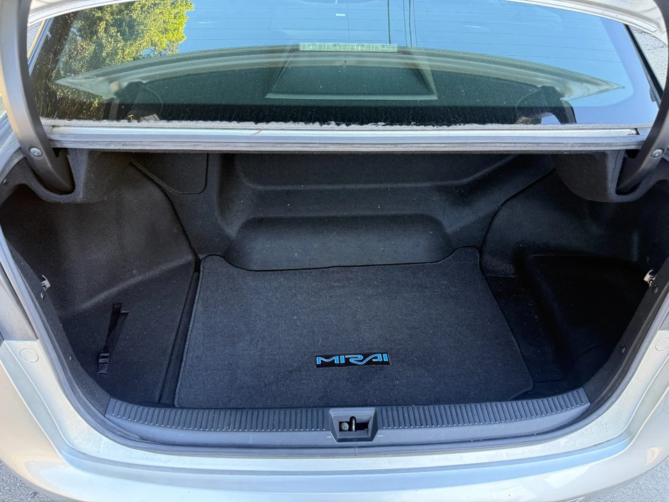 2019 Toyota Mirai - Image 19 of 19