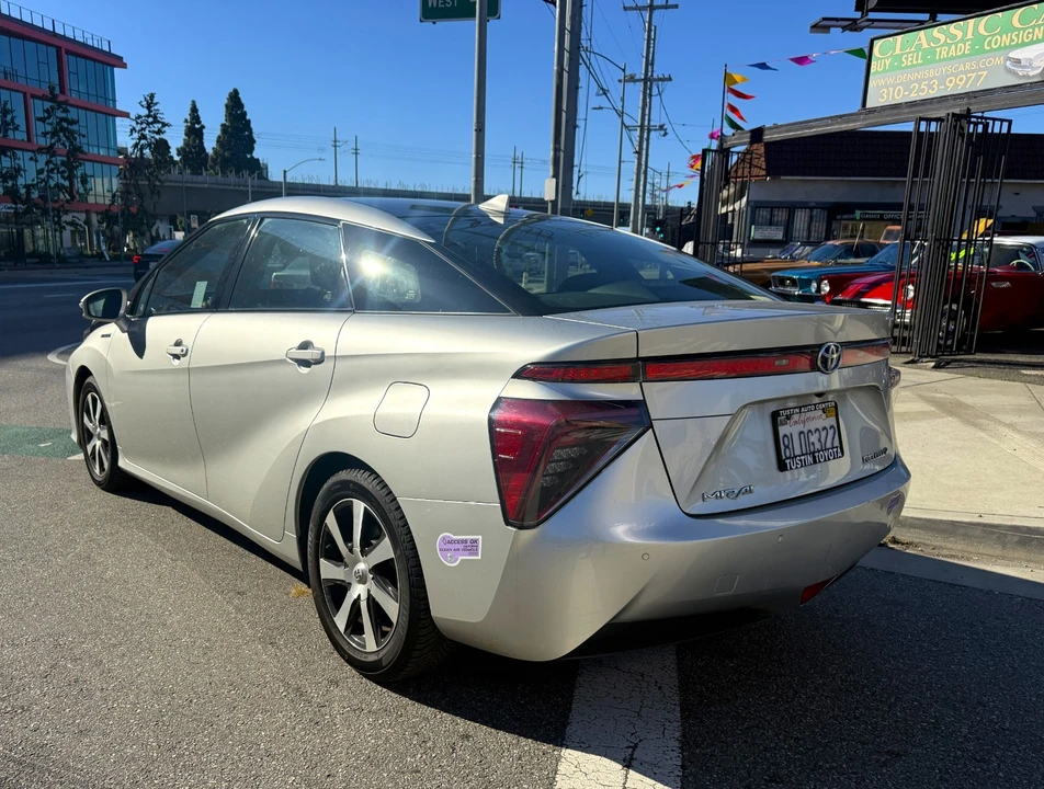 2019 Toyota Mirai - Image 5 of 19
