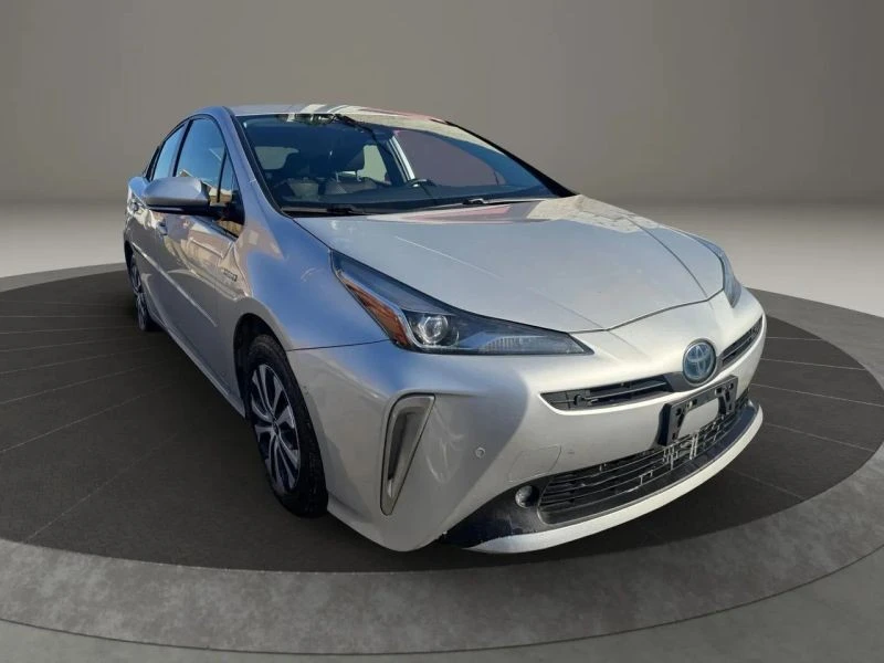 2019 Toyota Prius 4th Gen - Image 3 of 12
