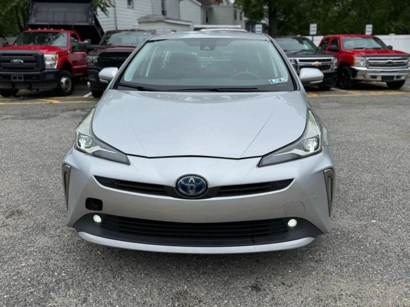 2019 Toyota Prius 4th Gen - Image 3 of 12