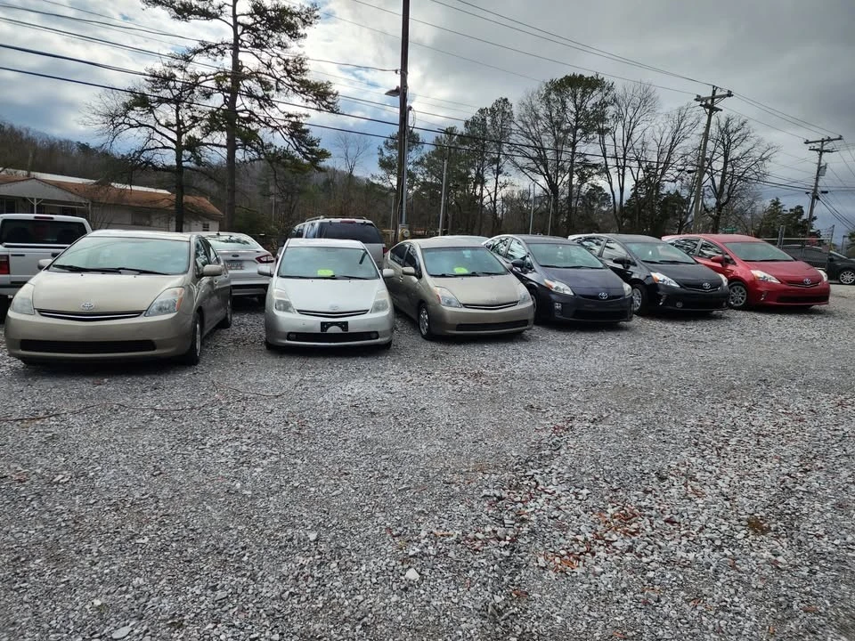 2019 Toyota Prius 4th Gen - Image 7 of 8