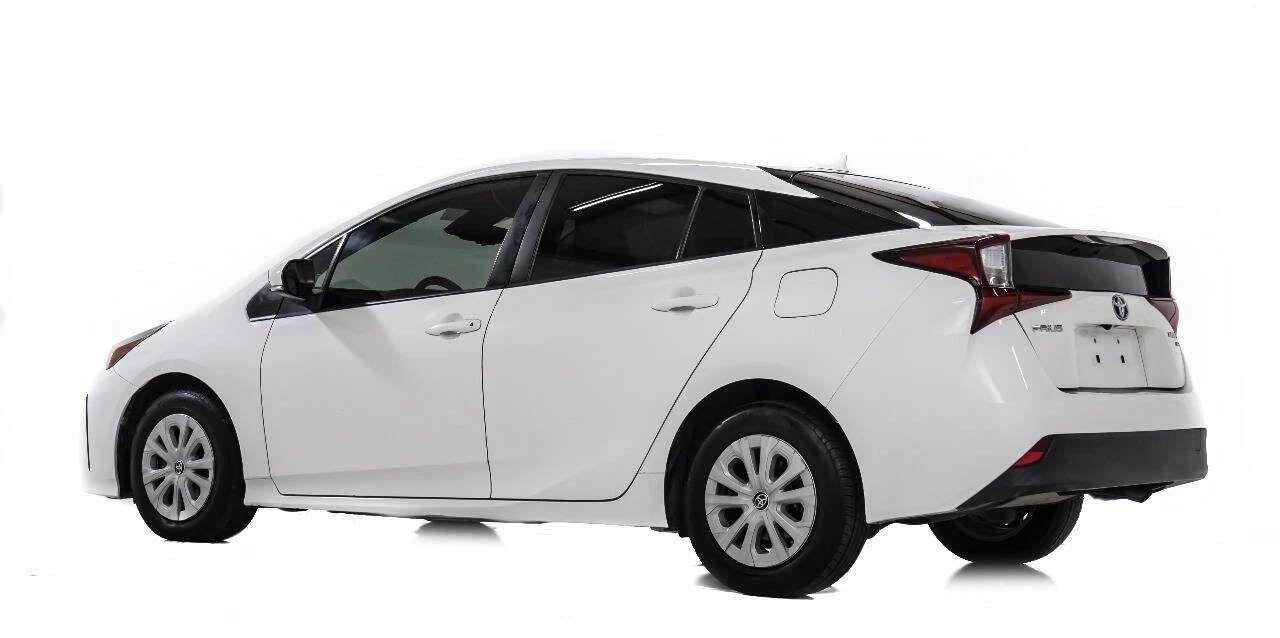 2019 Toyota Prius 4th Gen - Image 4 of 12