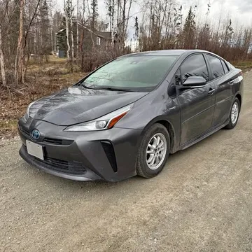 2019 Toyota Prius L Eco Hatchback 4D