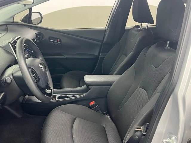 2019 Toyota Prius 4th Gen - Image 8 of 8