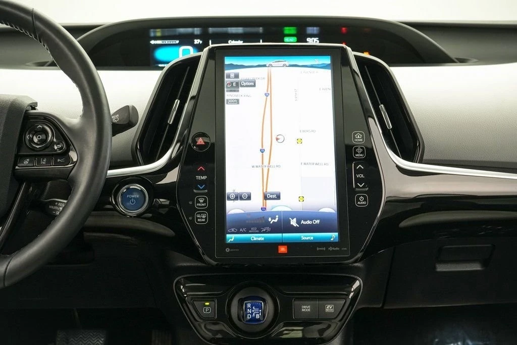 2019 Toyota Prius 4th Gen - Image 17 of 21