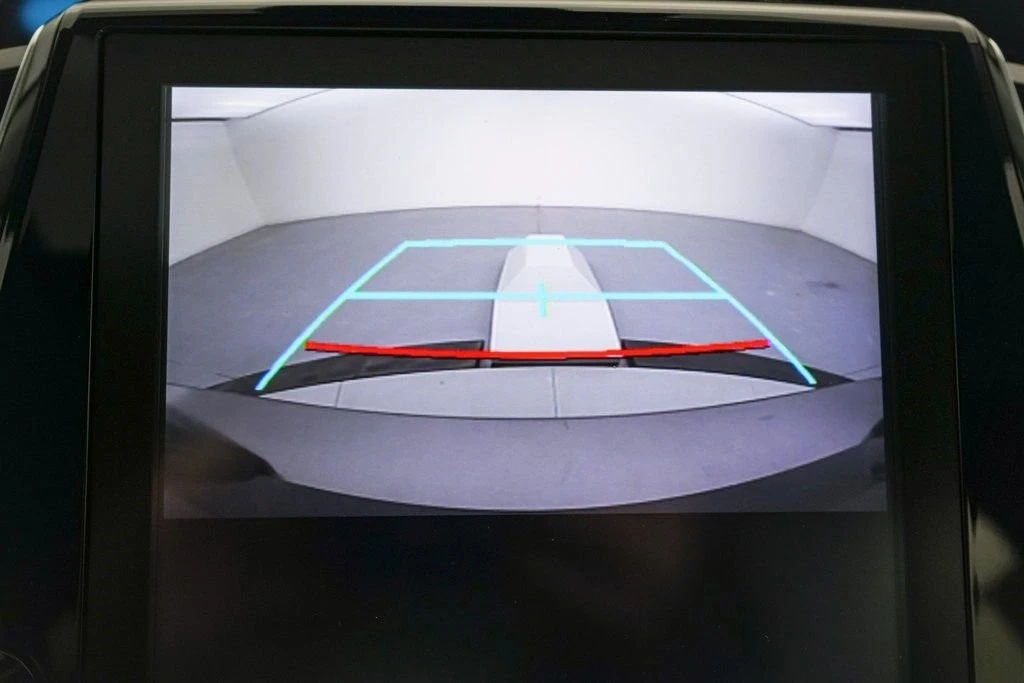 2019 Toyota Prius 4th Gen - Image 18 of 21