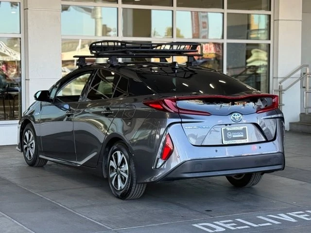 2019 Toyota Prius 4th Gen - Image 9 of 21