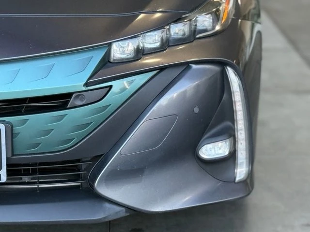 2019 Toyota Prius 4th Gen - Image 5 of 12