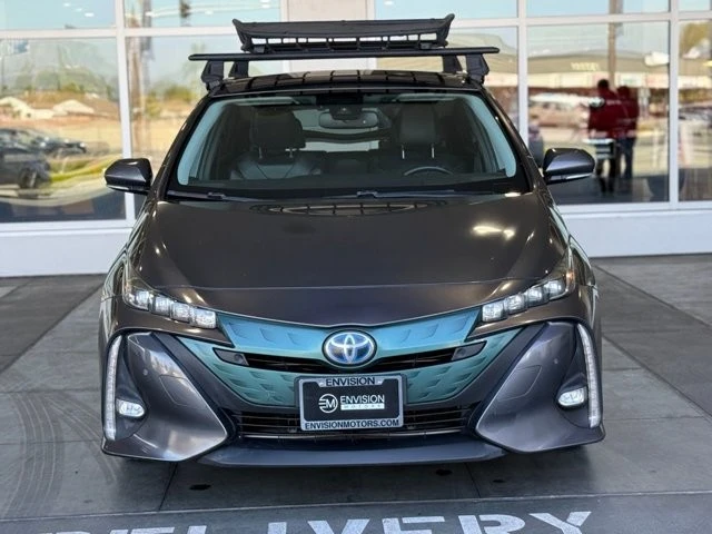 2019 Toyota Prius 4th Gen - Image 4 of 12