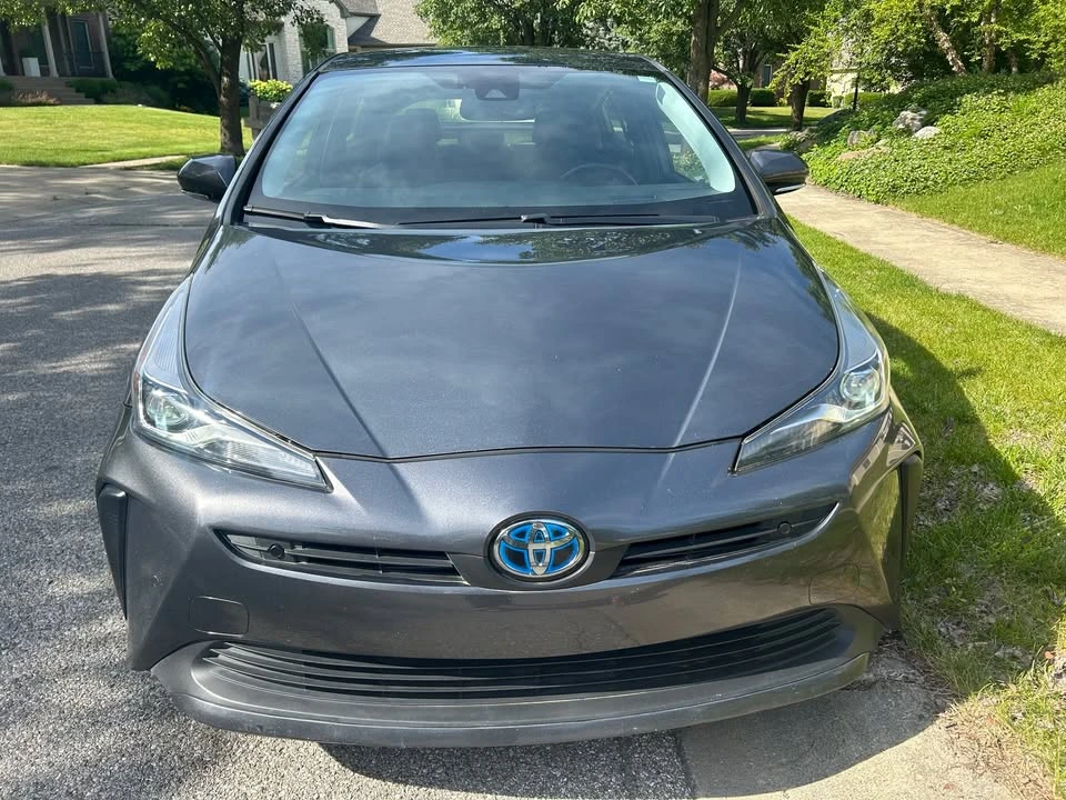 2019 Toyota Prius 4th Gen - Image 10 of 13