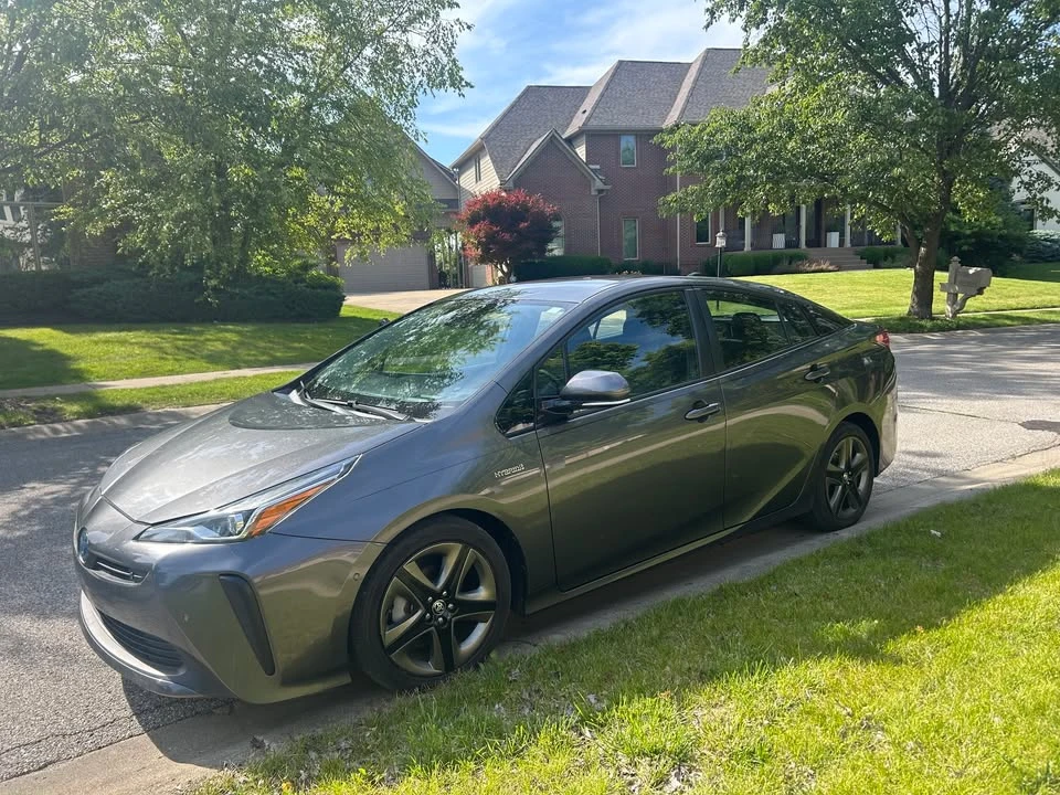 2019 Toyota Prius 4th Gen - Image 2 of 13