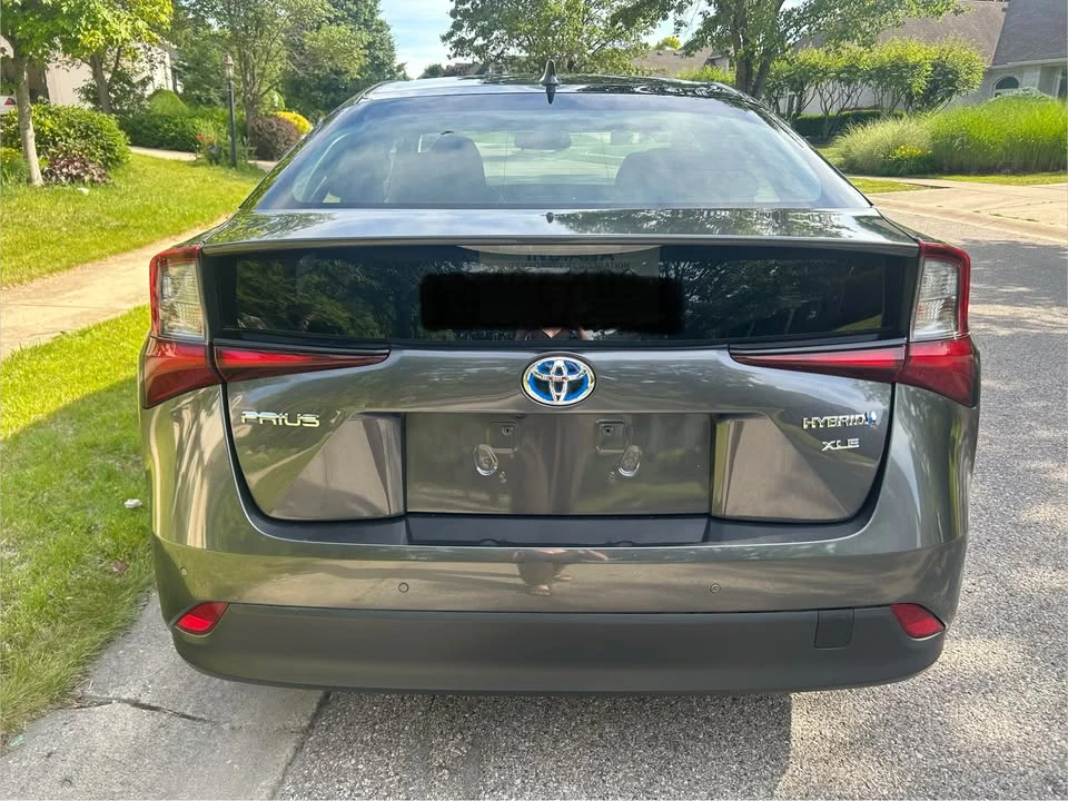 2019 Toyota Prius 4th Gen - Image 9 of 13