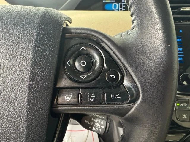 2019 Toyota Prius 4th Gen - Image 17 of 21