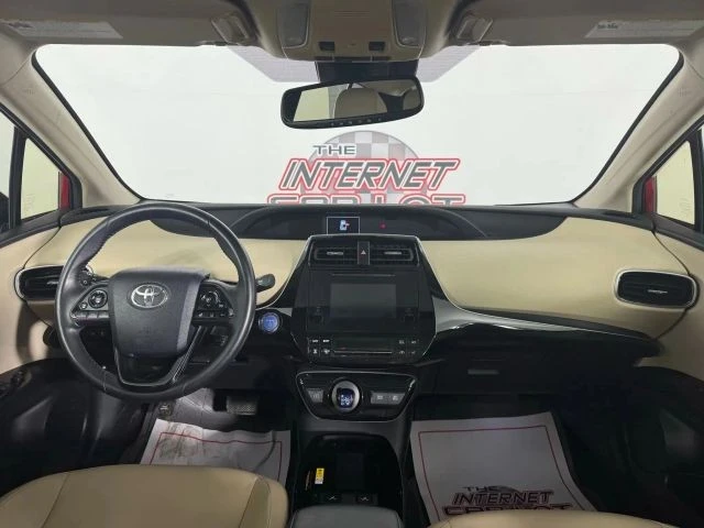 2019 Toyota Prius 4th Gen - Image 11 of 12