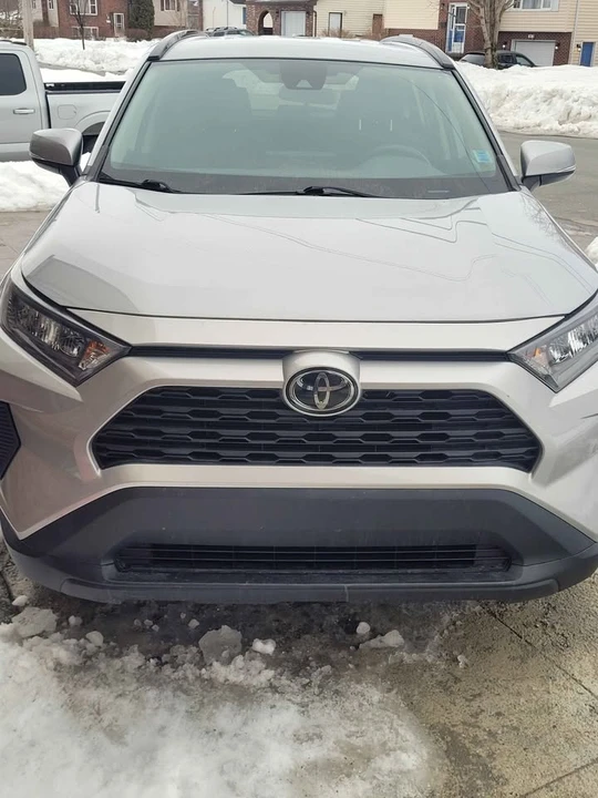 2019 Toyota RAV4 5th Gen - Image 9 of 13