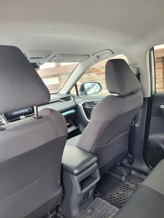 2019 Toyota RAV4 5th Gen - Image 3 of 13