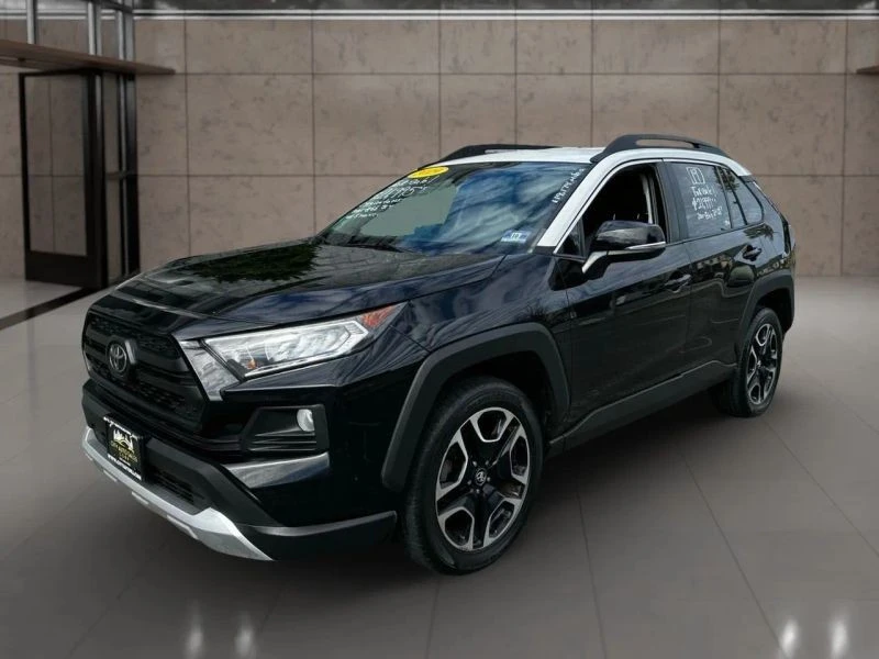 2019 Toyota RAV4 5th Gen - Image 3 of 12