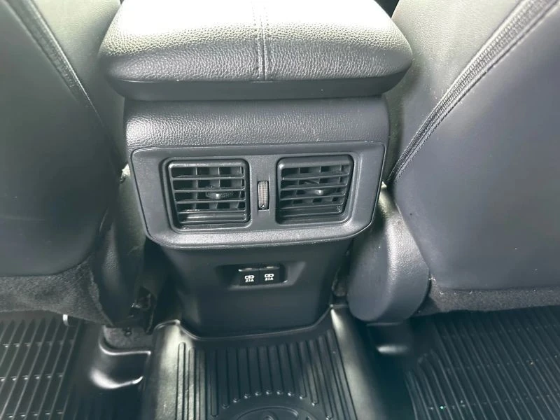 2019 Toyota RAV4 5th Gen - Image 12 of 12