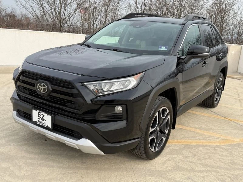 2019 Toyota RAV4 5th Gen - Image 7 of 12