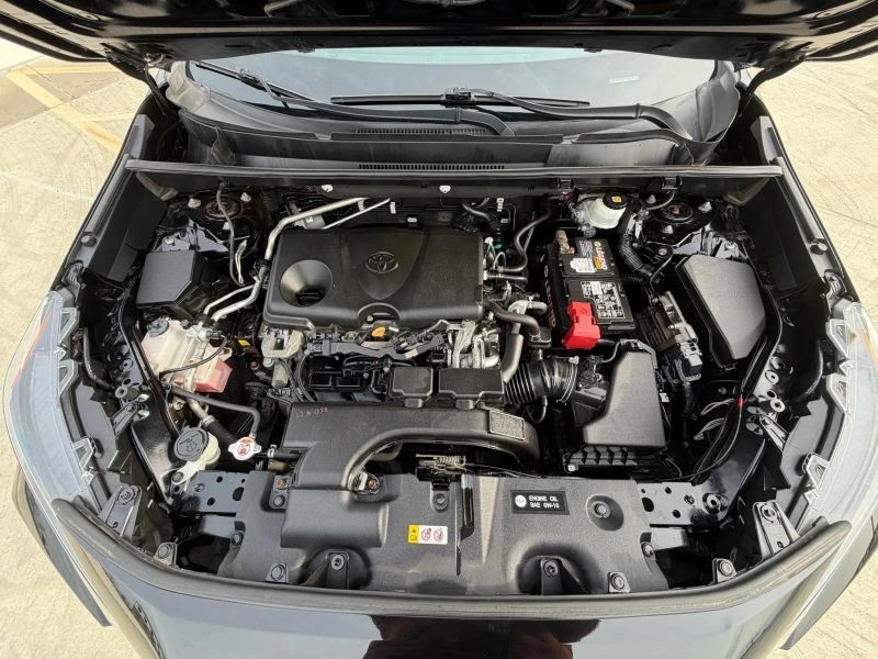 2019 Toyota RAV4 5th Gen - Image 9 of 12