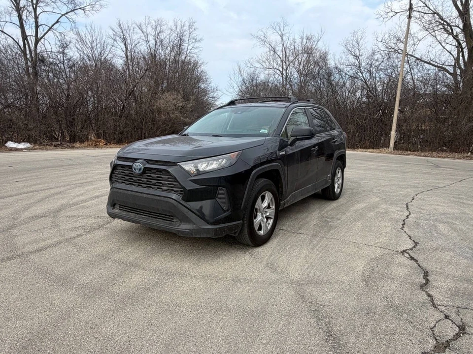 2019 Toyota RAV4 5th Gen - Image 2 of 9