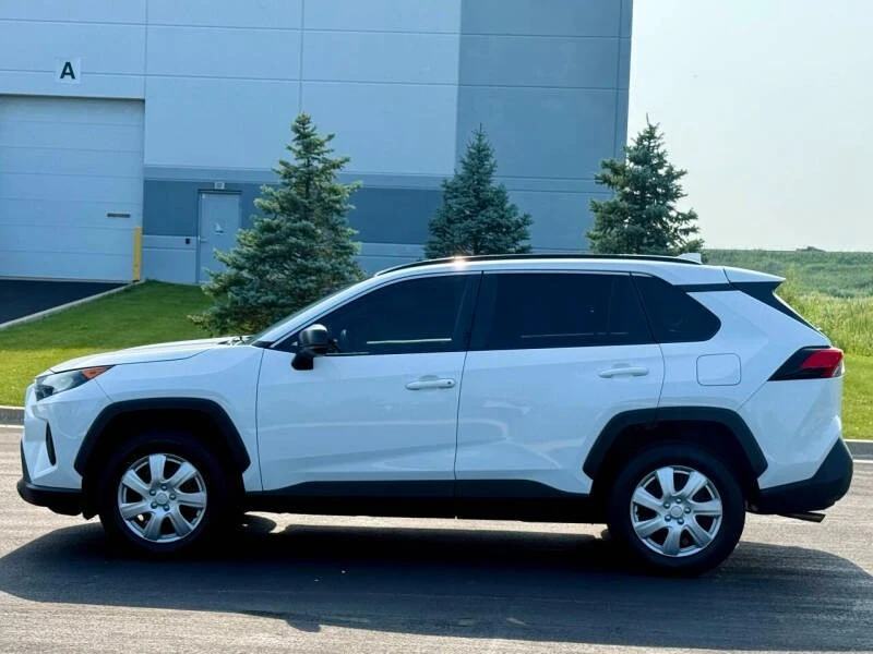 2019 Toyota RAV4 5th Gen - Image 8 of 21