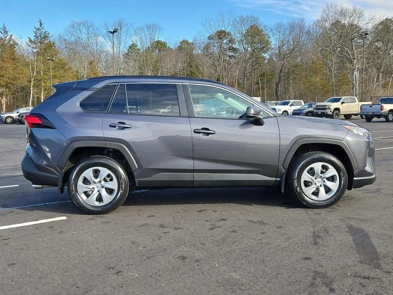 2019 Toyota RAV4 5th Gen - Image 7 of 12