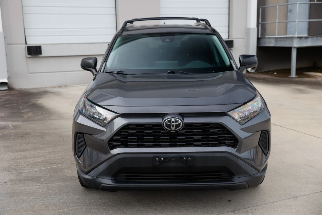 2019 Toyota RAV4 5th Gen - Image 19 of 21