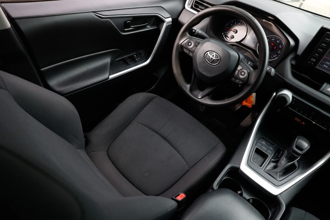 2019 Toyota RAV4 5th Gen - Image 20 of 21