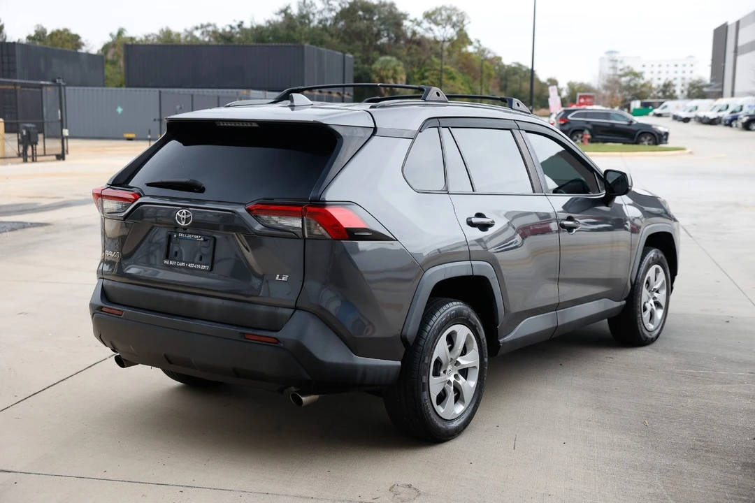 2019 Toyota RAV4 5th Gen - Image 11 of 12