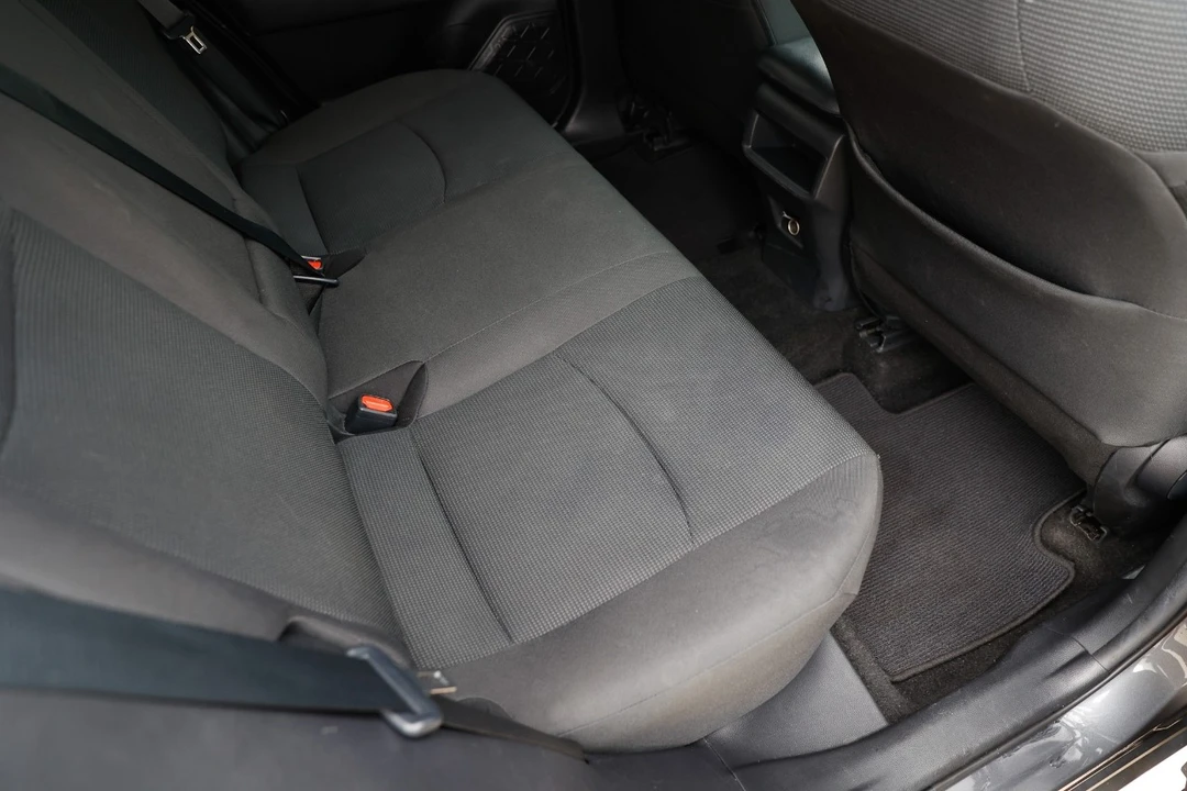 2019 Toyota RAV4 5th Gen - Image 12 of 12