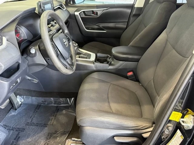 2019 Toyota RAV4 5th Gen - Image 19 of 21