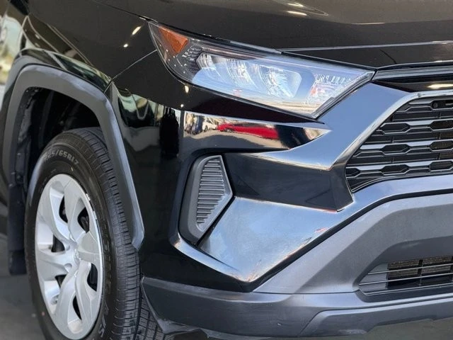 2019 Toyota RAV4 5th Gen - Image 8 of 21