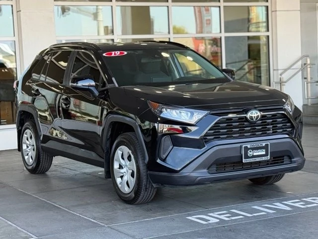 2019 Toyota RAV4 5th Gen - Image 6 of 21