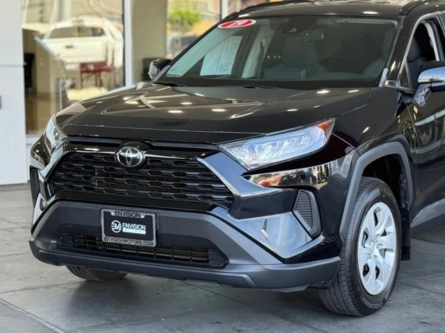 2019 Toyota RAV4 5th Gen - Image 3 of 21